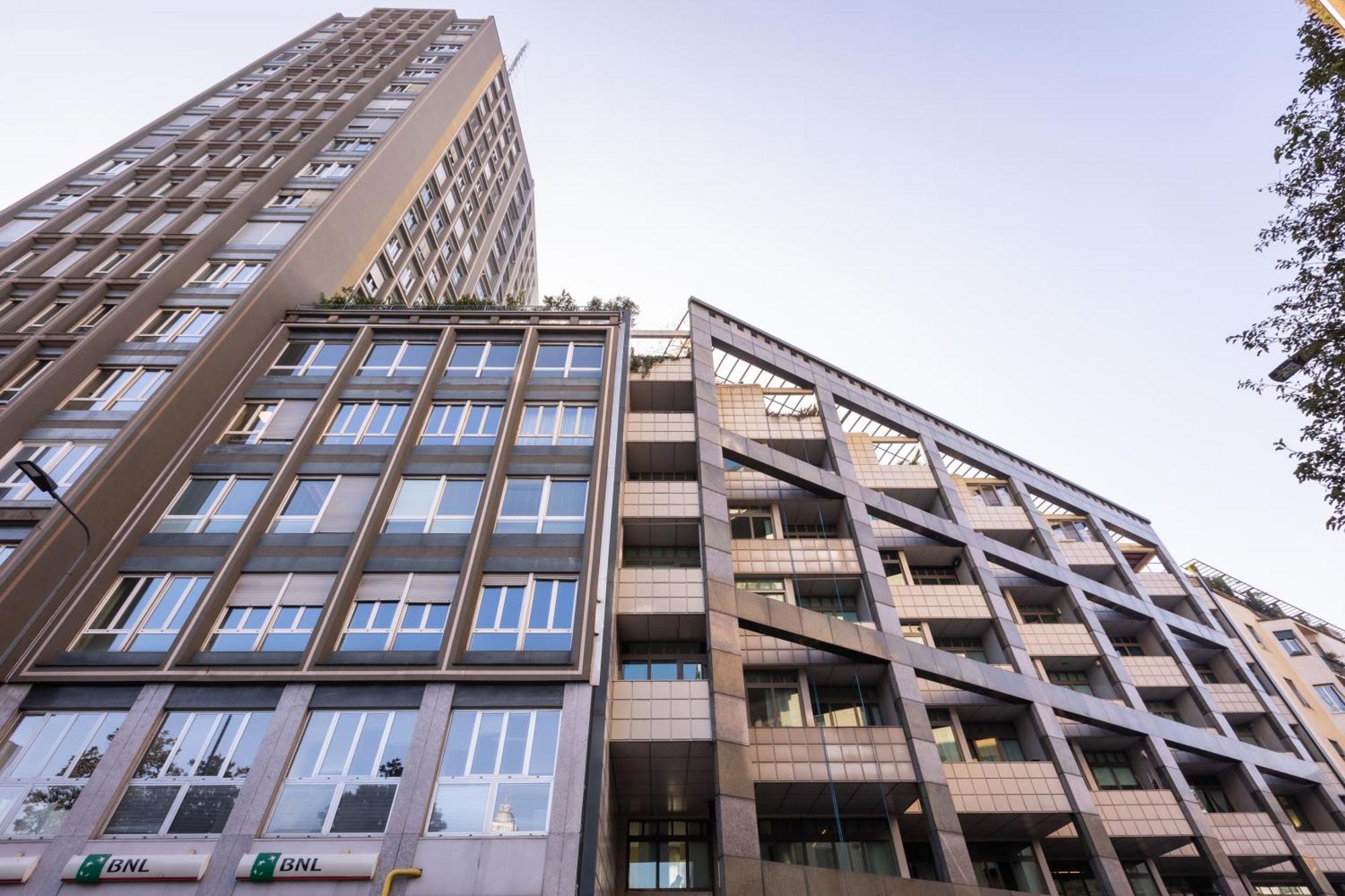 Ampio Bilocale Repubblica - Mirable Pm Apartment Milan Exterior photo